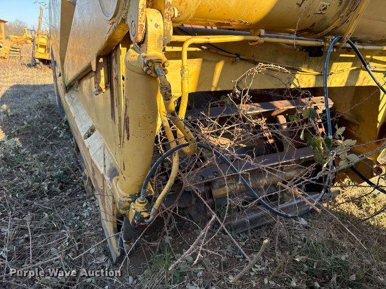 image for item DJ9761 1979 Caterpillar 613B elevating scraper