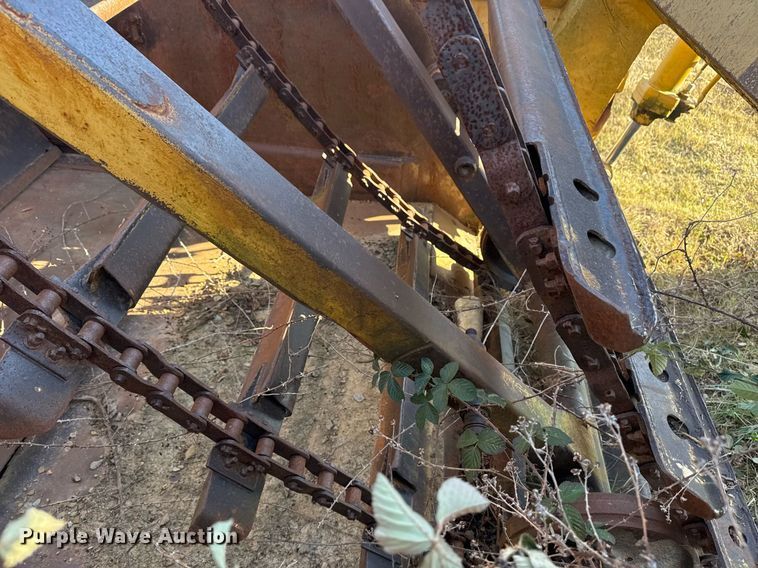 image for item DJ9761 1979 Caterpillar 613B elevating scraper