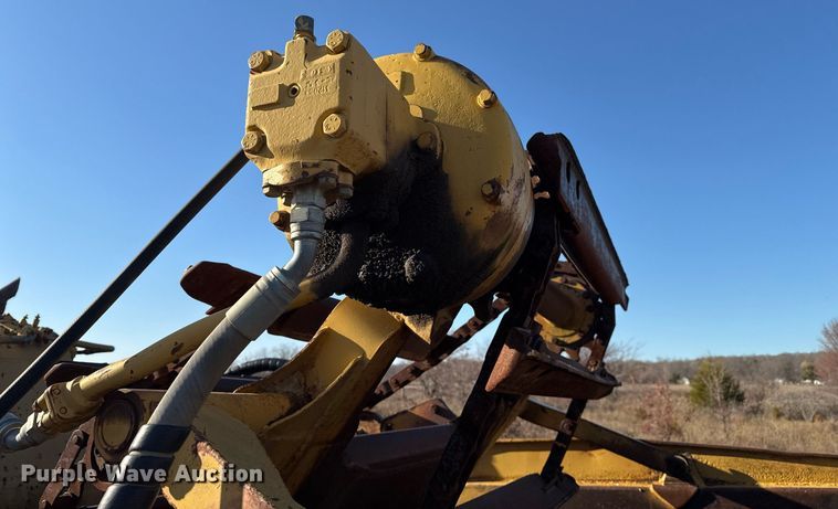 image for item DJ9761 1979 Caterpillar 613B elevating scraper