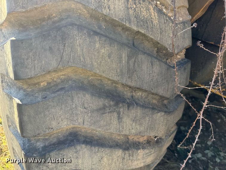 image for item DJ9761 1979 Caterpillar 613B elevating scraper