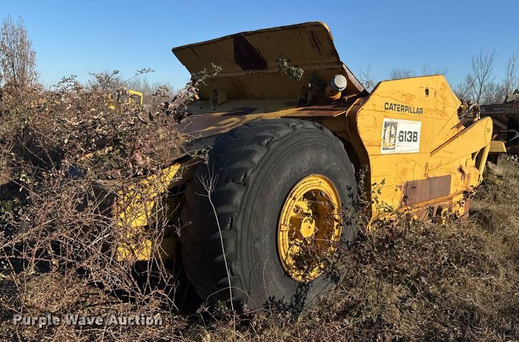 image for item DJ9765 1974 Caterpillar 613 conventional scraper 