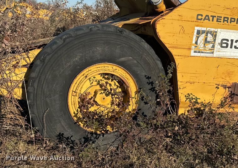 image for item DJ9765 1974 Caterpillar 613 conventional scraper 