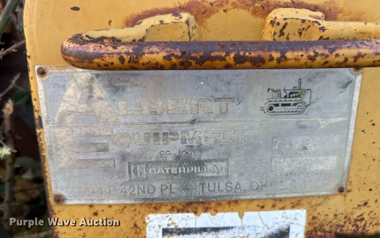 image for item DJ9765 1974 Caterpillar 613 conventional scraper 