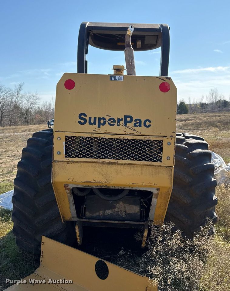 image for item DJ9767 1999 SuperPac 840P single drum vibratory roller