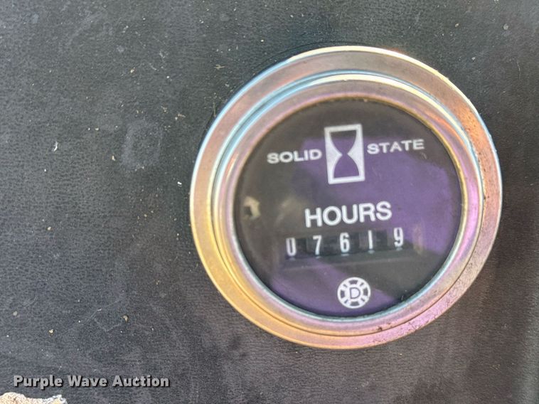 image for item DJ9767 1999 SuperPac 840P single drum vibratory roller