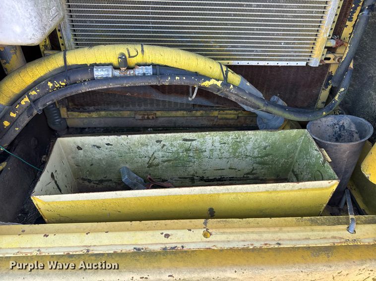 image for item DJ9768 1995 Komatsu PC200LC-6L excavator