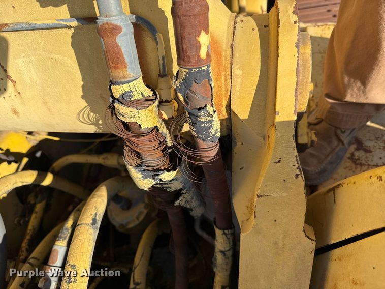 image for item DJ9768 1995 Komatsu PC200LC-6L excavator