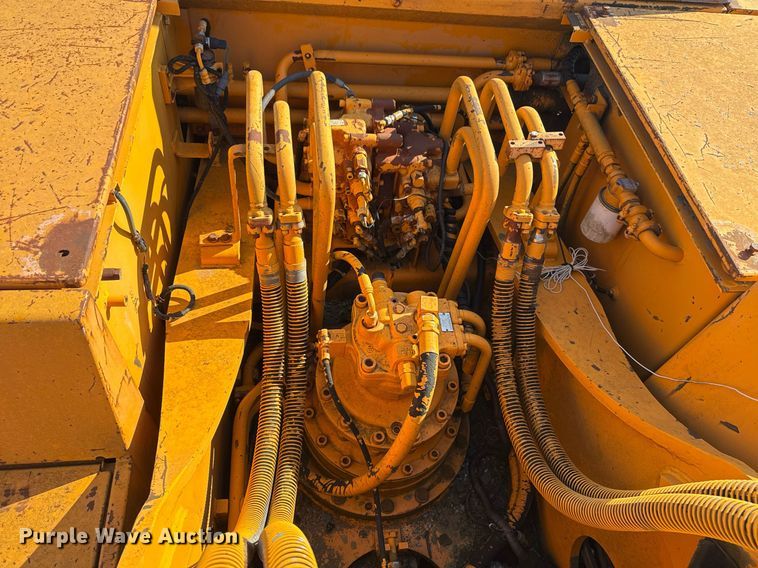 image for item DJ9769 1995 Hyundai Robex-290LC-3 excavator