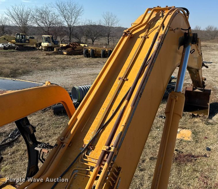 image for item DJ9769 1995 Hyundai Robex-290LC-3 excavator