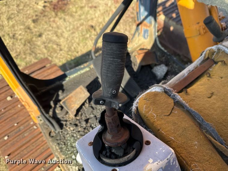 image for item DJ9769 1995 Hyundai Robex-290LC-3 excavator