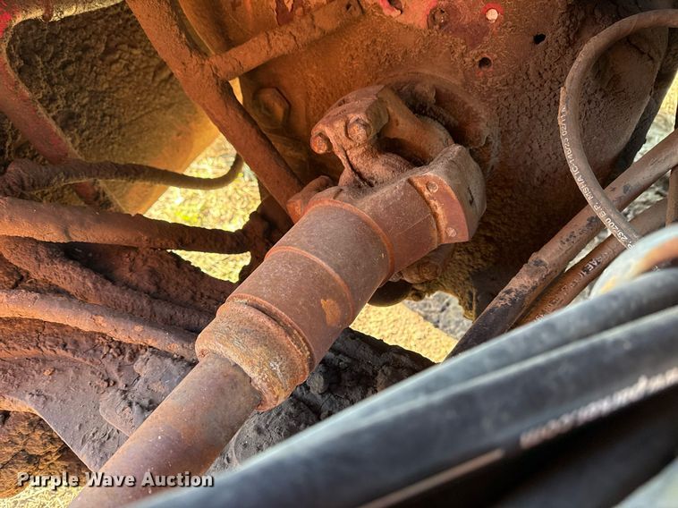 image for item DJ9770 1998 Case IH 9370 4WD tractor