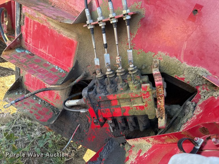 image for item DJ9770 1998 Case IH 9370 4WD tractor