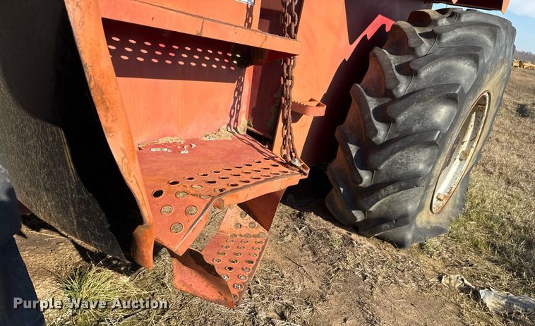 image for item DJ9770 1998 Case IH 9370 4WD tractor