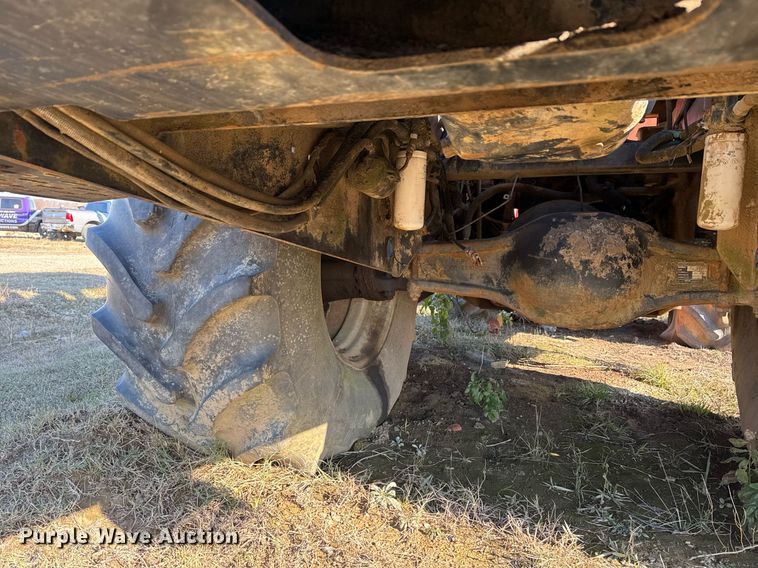 image for item DJ9770 1998 Case IH 9370 4WD tractor