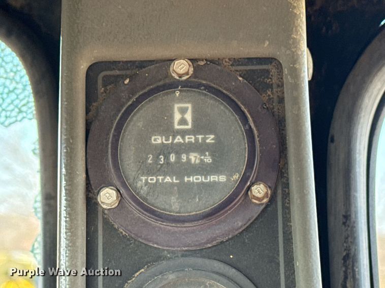 image for item DJ9770 1998 Case IH 9370 4WD tractor