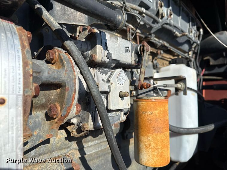 image for item DJ9770 1998 Case IH 9370 4WD tractor