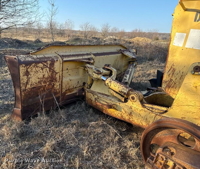 image for item DJ9829 2004 Komatsu D41E-6 dozer