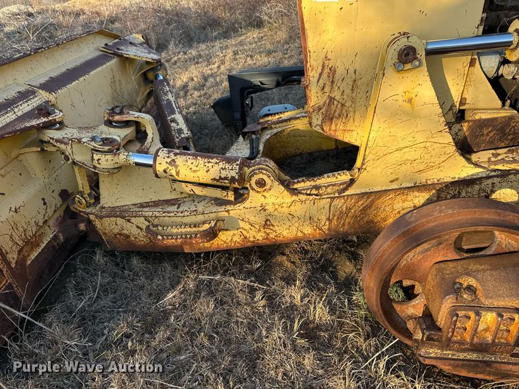 image for item DJ9829 2004 Komatsu D41E-6 dozer