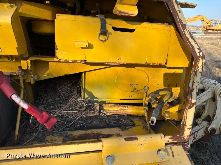 image for item DJ9829 2004 Komatsu D41E-6 dozer