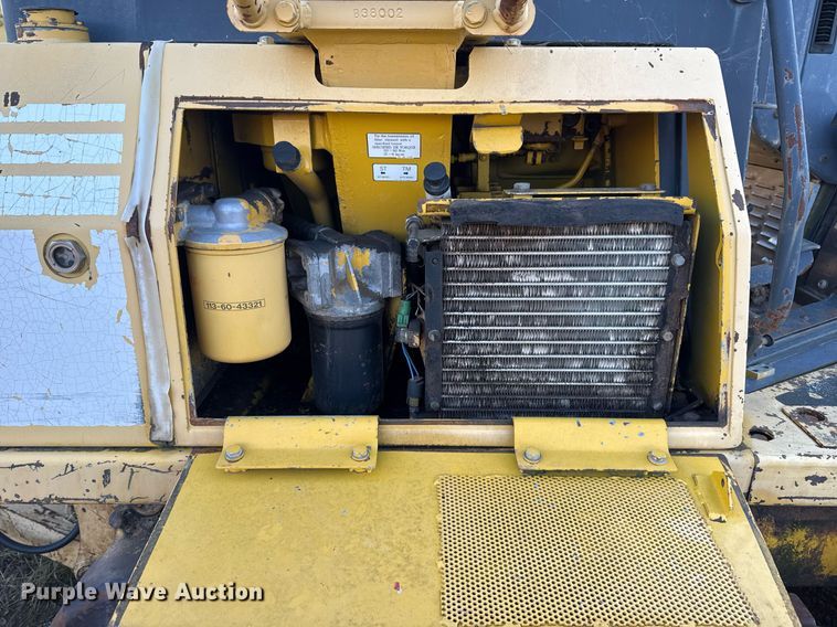 image for item DJ9829 2004 Komatsu D41E-6 dozer