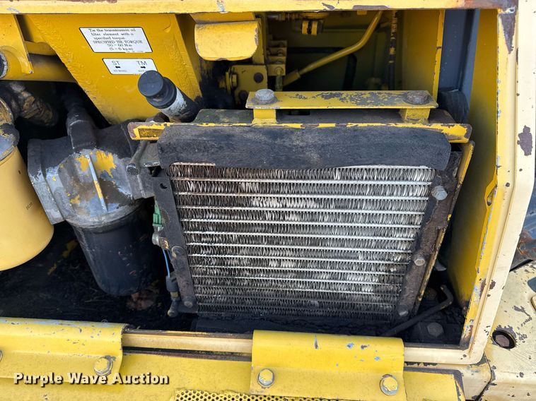image for item DJ9829 2004 Komatsu D41E-6 dozer