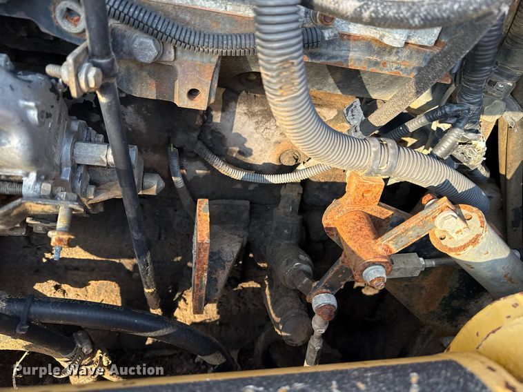 image for item DJ9829 2004 Komatsu D41E-6 dozer