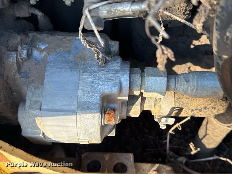 image for item DJ9829 2004 Komatsu D41E-6 dozer