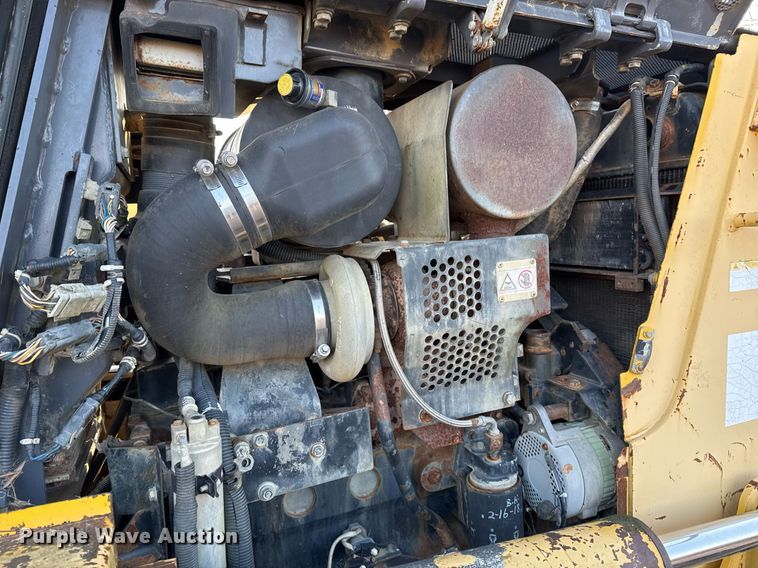 image for item DJ9829 2004 Komatsu D41E-6 dozer