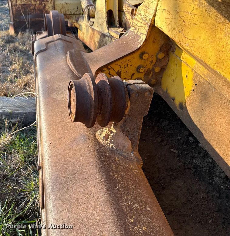 image for item DJ9829 2004 Komatsu D41E-6 dozer