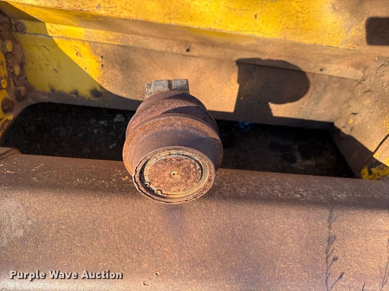 image for item DJ9829 2004 Komatsu D41E-6 dozer