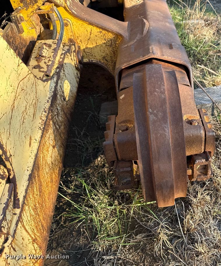 image for item DJ9829 2004 Komatsu D41E-6 dozer