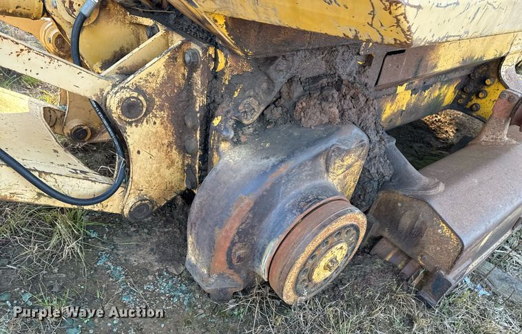 image for item DJ9829 2004 Komatsu D41E-6 dozer