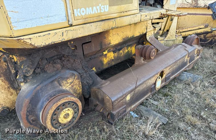 image for item DJ9829 2004 Komatsu D41E-6 dozer