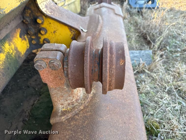 image for item DJ9829 2004 Komatsu D41E-6 dozer