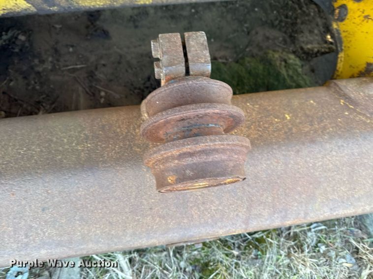 image for item DJ9829 2004 Komatsu D41E-6 dozer