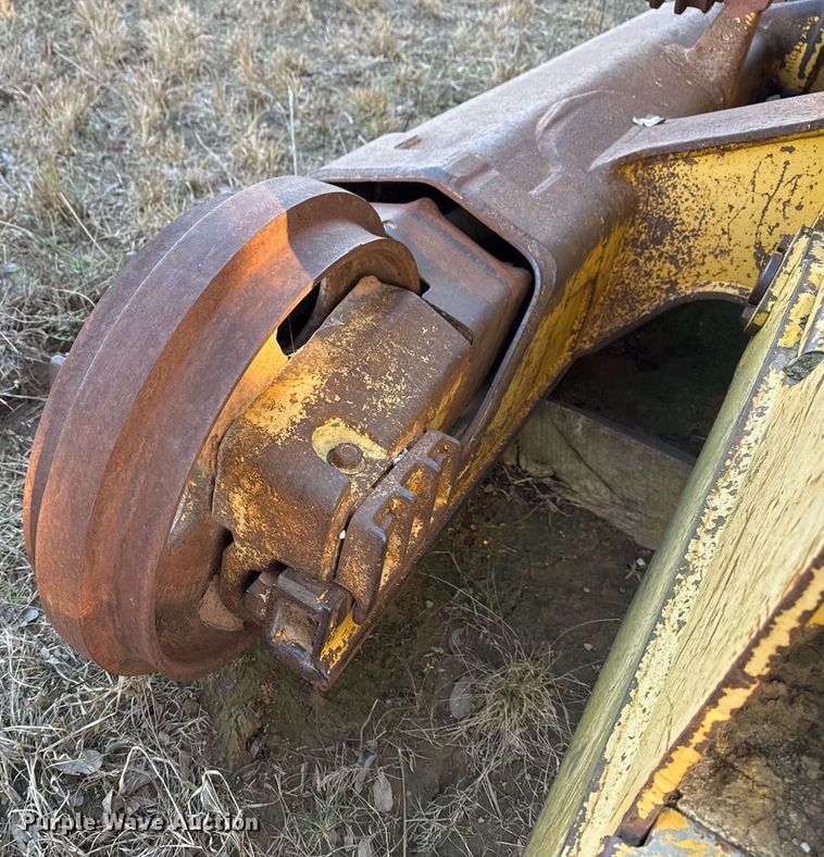 image for item DJ9829 2004 Komatsu D41E-6 dozer