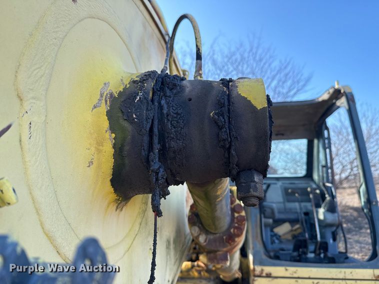 image for item DJ9854 1998 Komatsu PC300LC-6LC excavator