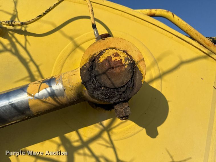 image for item DJ9854 1998 Komatsu PC300LC-6LC excavator