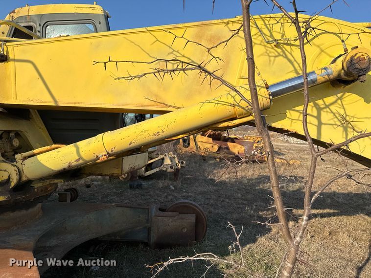 image for item DJ9854 1998 Komatsu PC300LC-6LC excavator