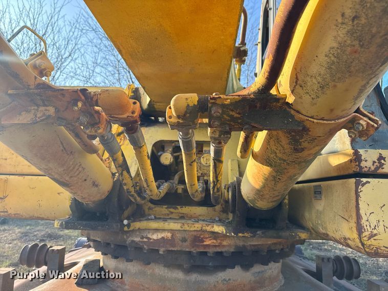 image for item DJ9854 1998 Komatsu PC300LC-6LC excavator