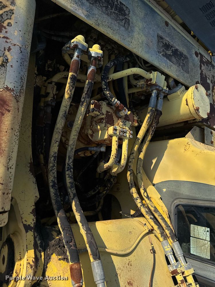 image for item DJ9854 1998 Komatsu PC300LC-6LC excavator