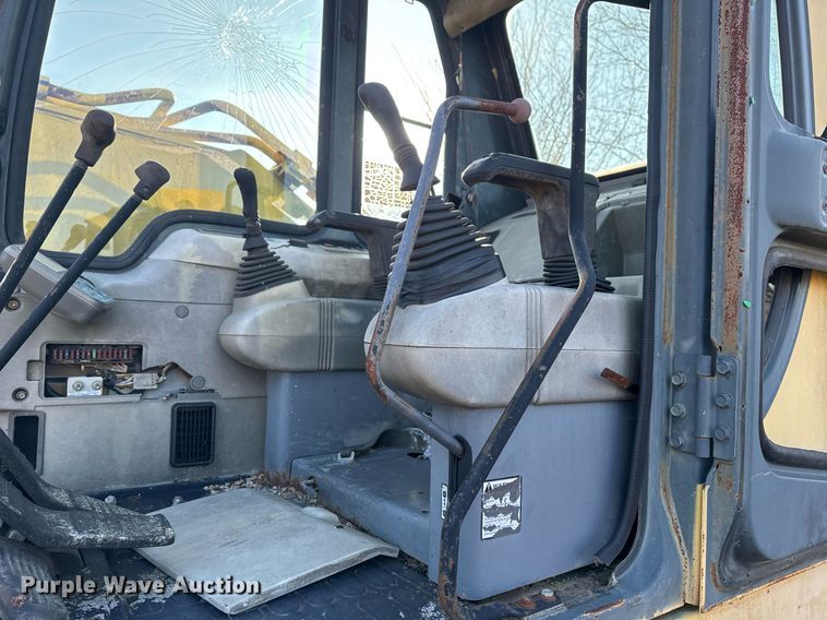 image for item DJ9854 1998 Komatsu PC300LC-6LC excavator