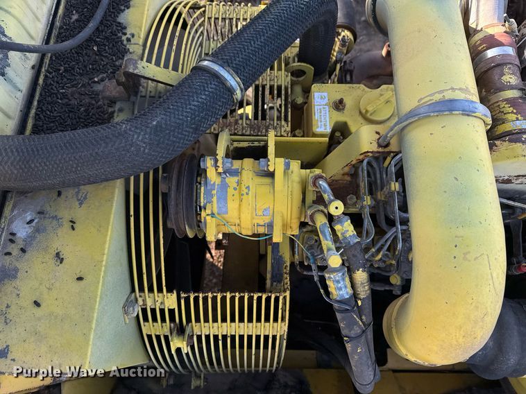 image for item DJ9854 1998 Komatsu PC300LC-6LC excavator