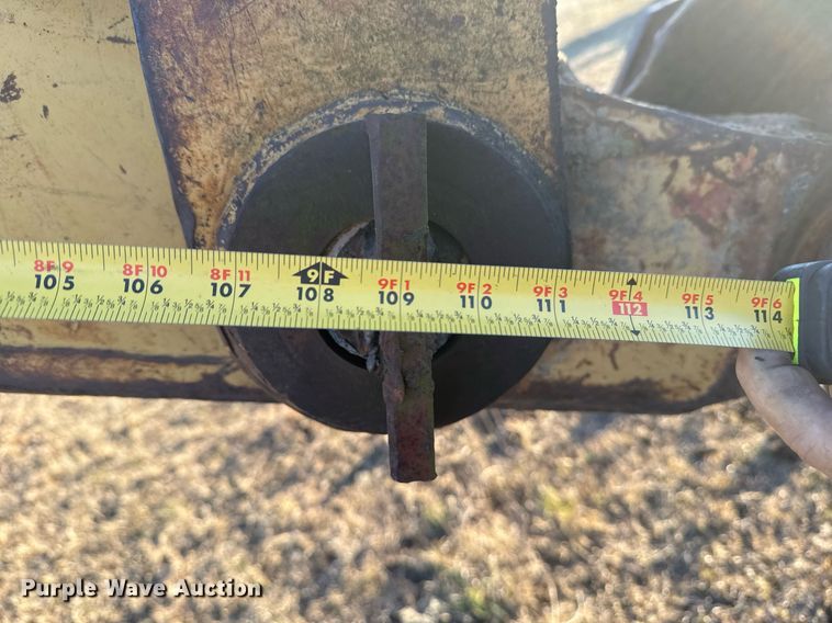 image for item DJ9856 1988 Caterpillar 225B excavator