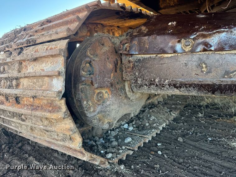 image for item DJ9856 1988 Caterpillar 225B excavator
