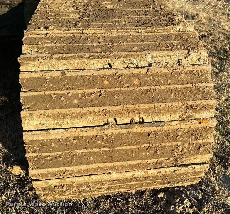 image for item DJ9856 1988 Caterpillar 225B excavator