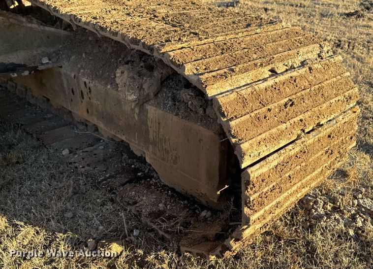 image for item DJ9856 1988 Caterpillar 225B excavator