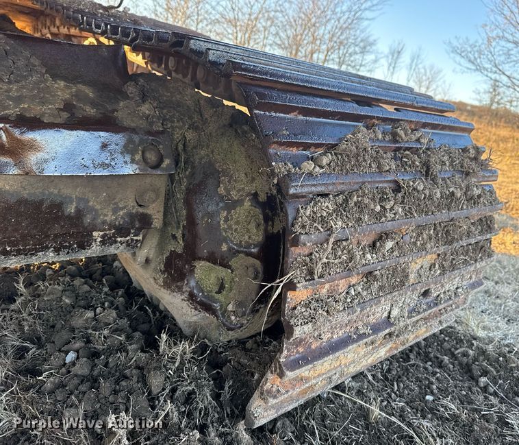 image for item DJ9856 1988 Caterpillar 225B excavator