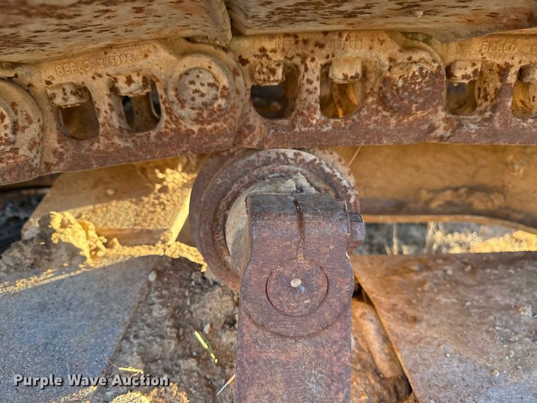 image for item DJ9856 1988 Caterpillar 225B excavator