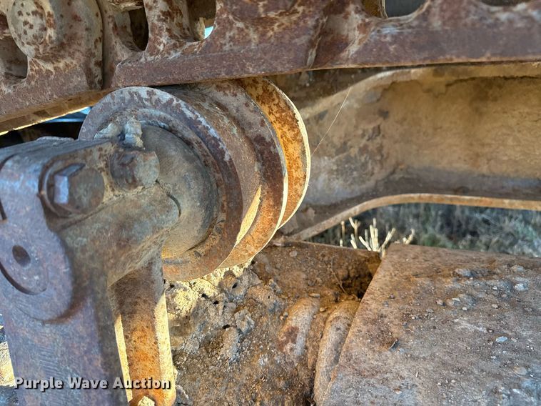 image for item DJ9856 1988 Caterpillar 225B excavator